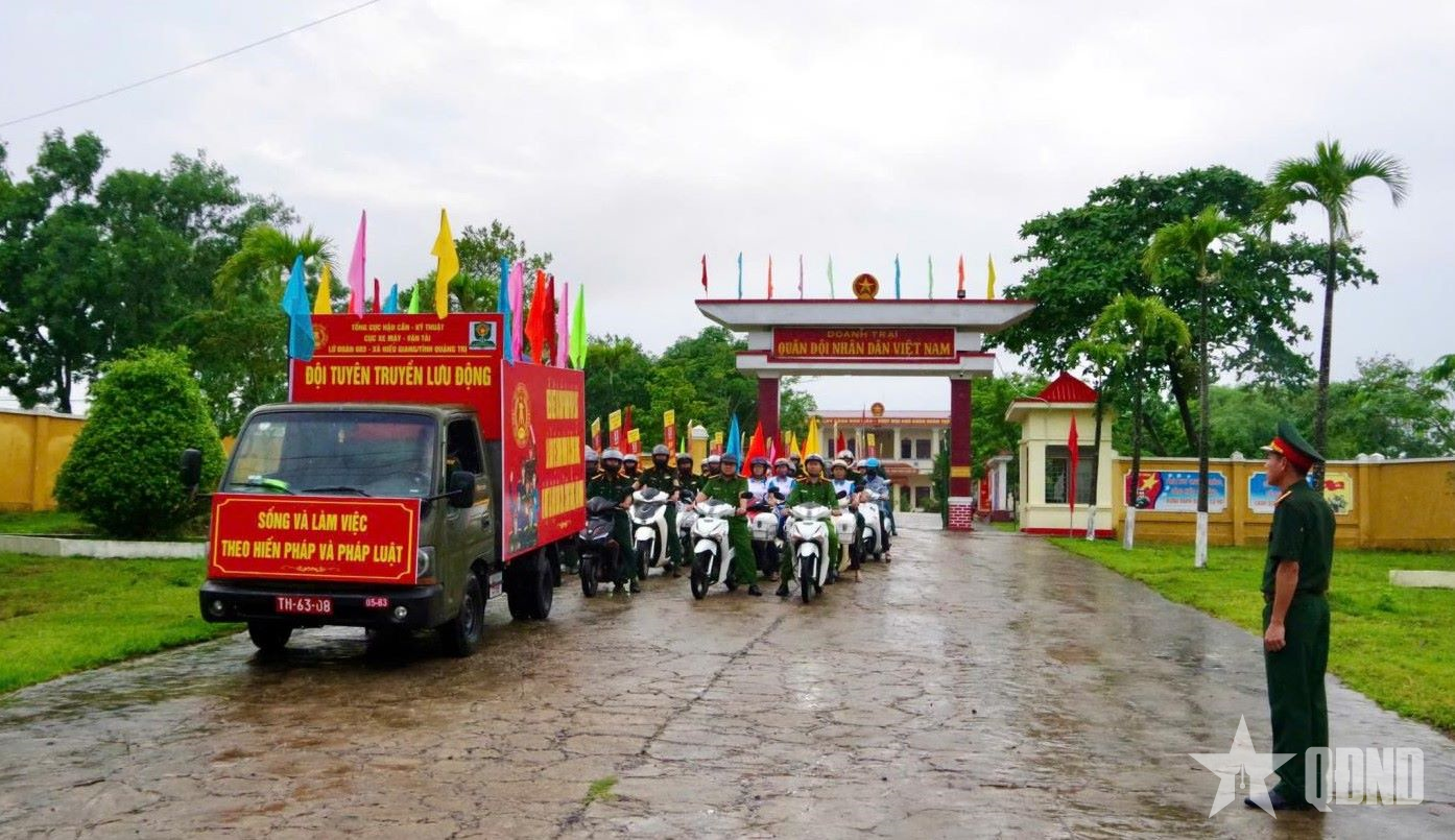 Lữ đoàn 683 (Cục Xe máy - Vận tải): Nâng cao hiệu quả phổ biến, giáo dục pháp luật tại Quảng Trị
